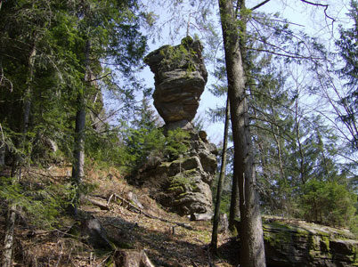Mannagetta-Ofen Felsensäule ca. 8m hoch